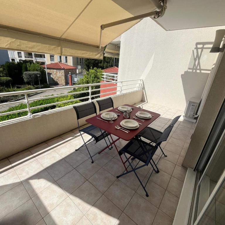 Modern Condo w Terrace 250m from Beach & Pool - Appartement 1 Chambre - 10