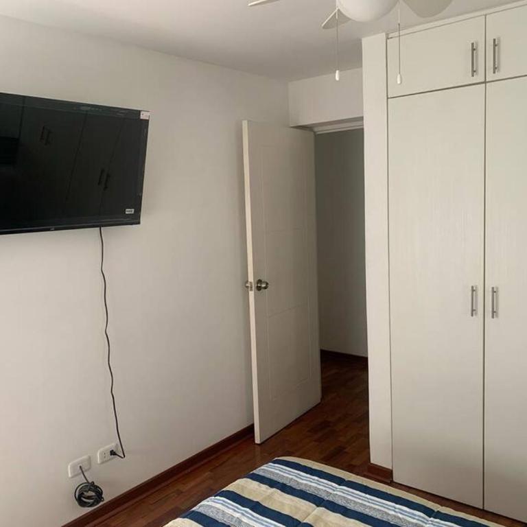 Departamento en Miraflores - Apartamento de 2 dormitorios - 3