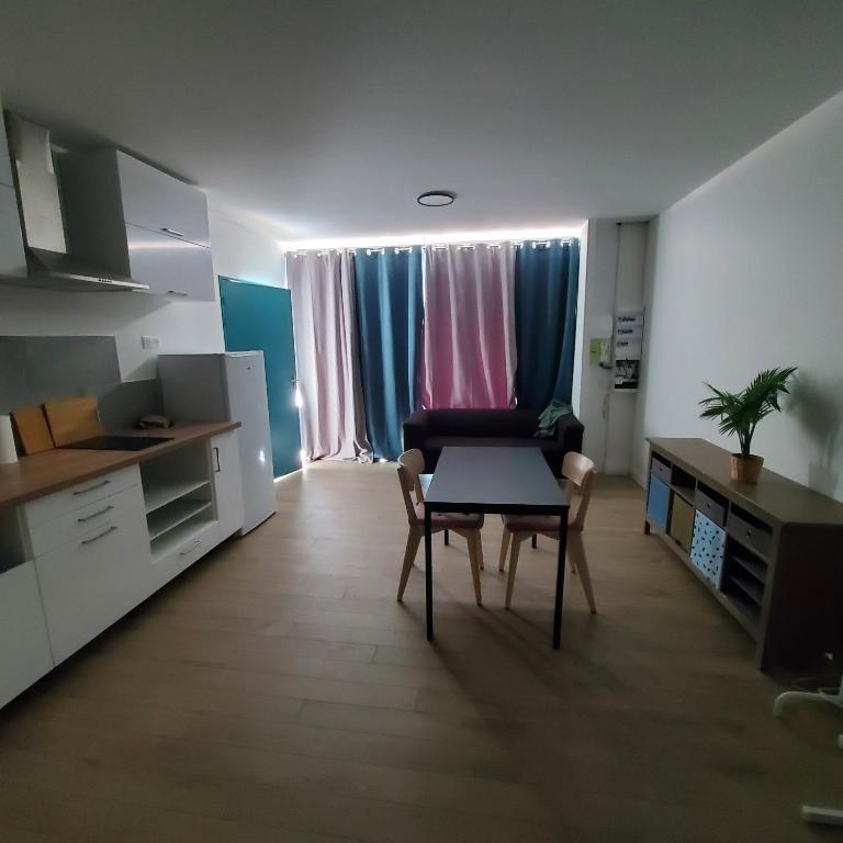 Studio indépendant de 30 m² - St Cléophas - Appartement 1 Chambre - 5