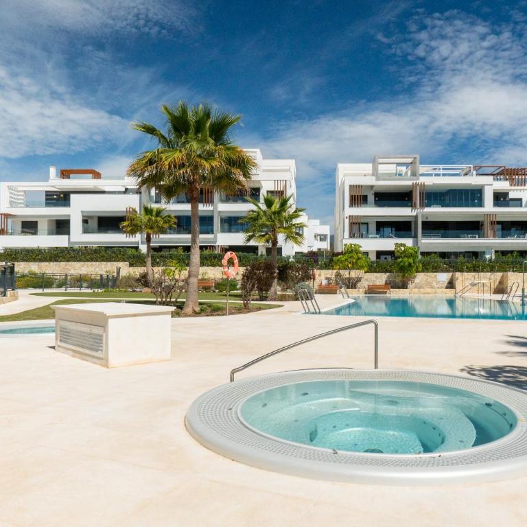 Miradores del Sol - Fabulous Apartment in Cancelada - Apartamento - 1