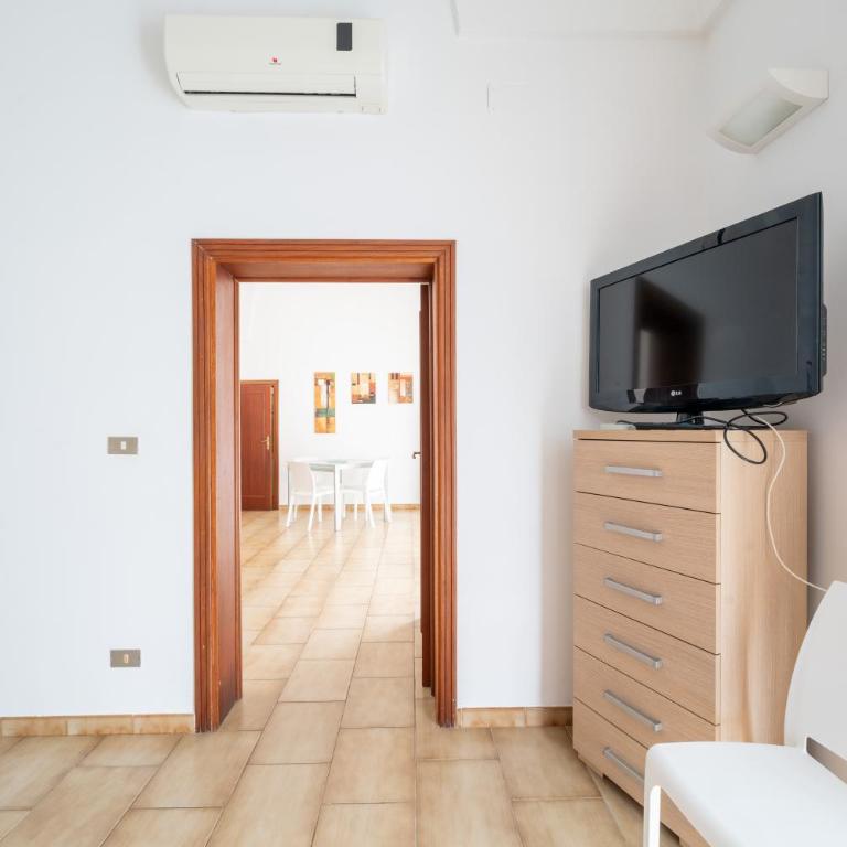Dimora del Sole by Rentbeat - Appartamento con 1 Camera da Letto - 16