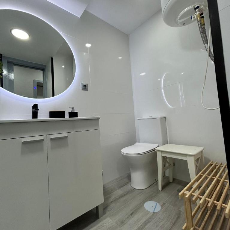 Apartamento ANSON, Torremolinos centro, Luminoso ,Moderno ,Playa a 10 min pie - Apartamento de 1 dormitorio - 14
