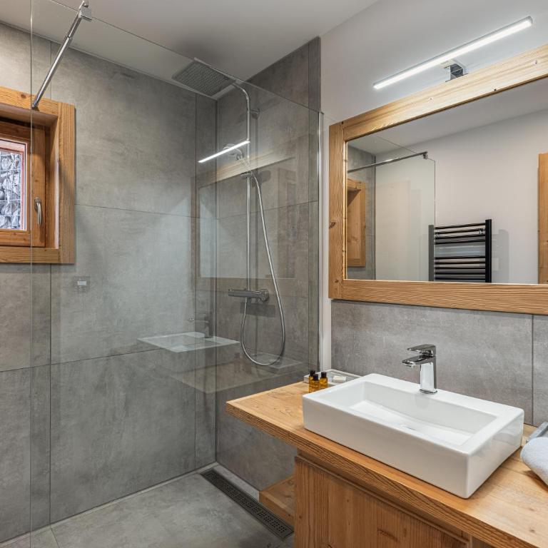 Bois Colombes n5 - Chalet - BO Immobilier - Châtel- Reduced prices on ski passes Châtel & Portes du Soleil - Chalet - 17