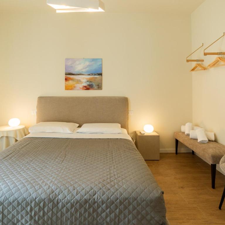 Ampia residenza Filippini a pochi passi dall'Arena - Domus Verona - Appartamento Deluxe con 2 Camere da Letto e Balcone - 19