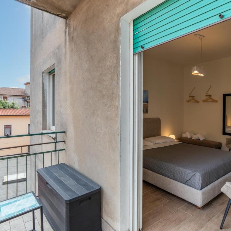 Ampia residenza Filippini a pochi passi dall'Arena - Domus Verona - Appartamento Deluxe con 2 Camere da Letto e Balcone - 22