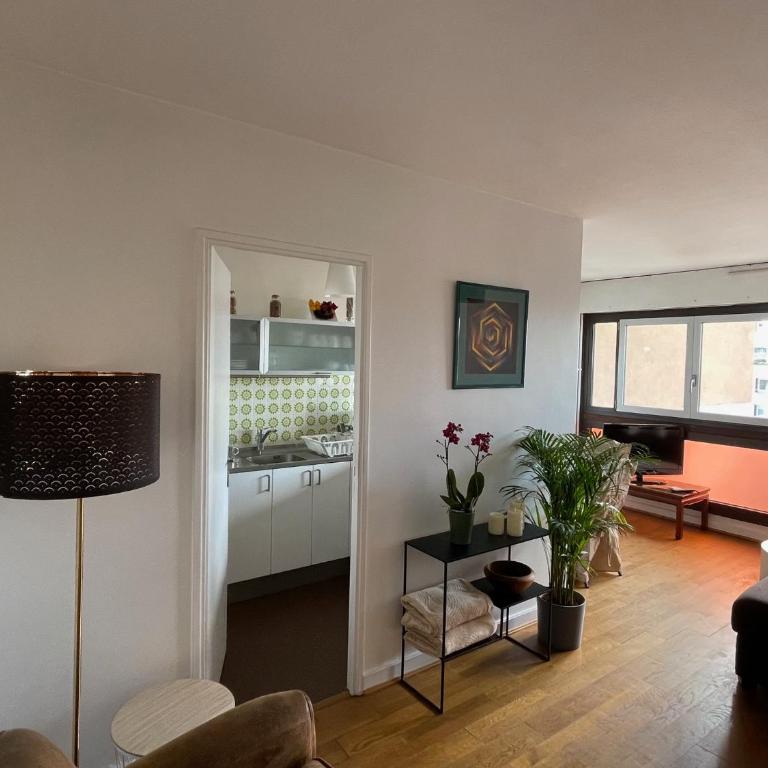 Appartement 2 pièces Paris - Appartement - 6