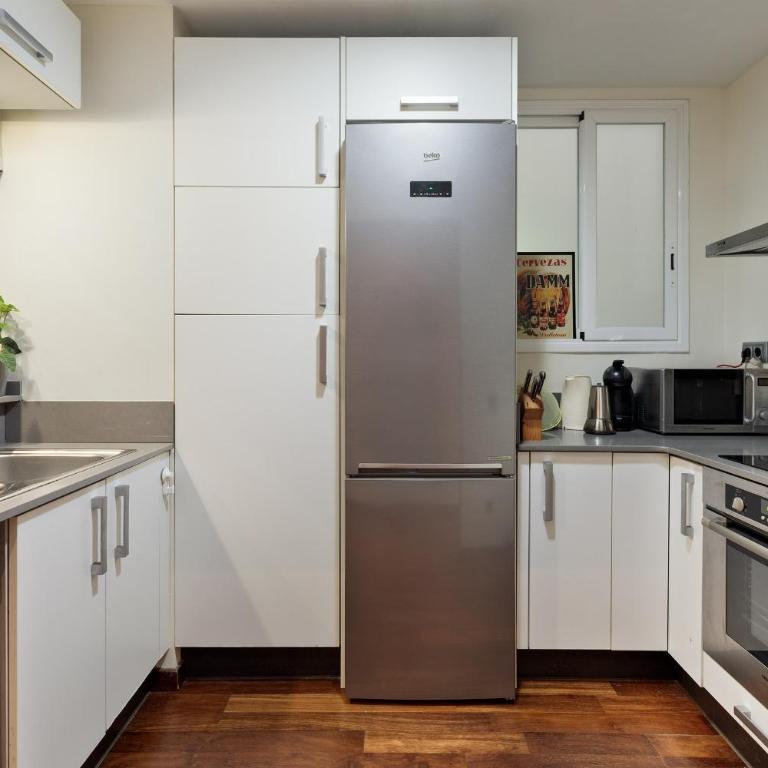 Frida by EnjoyApartments - One-Bedroom Apartment - 10