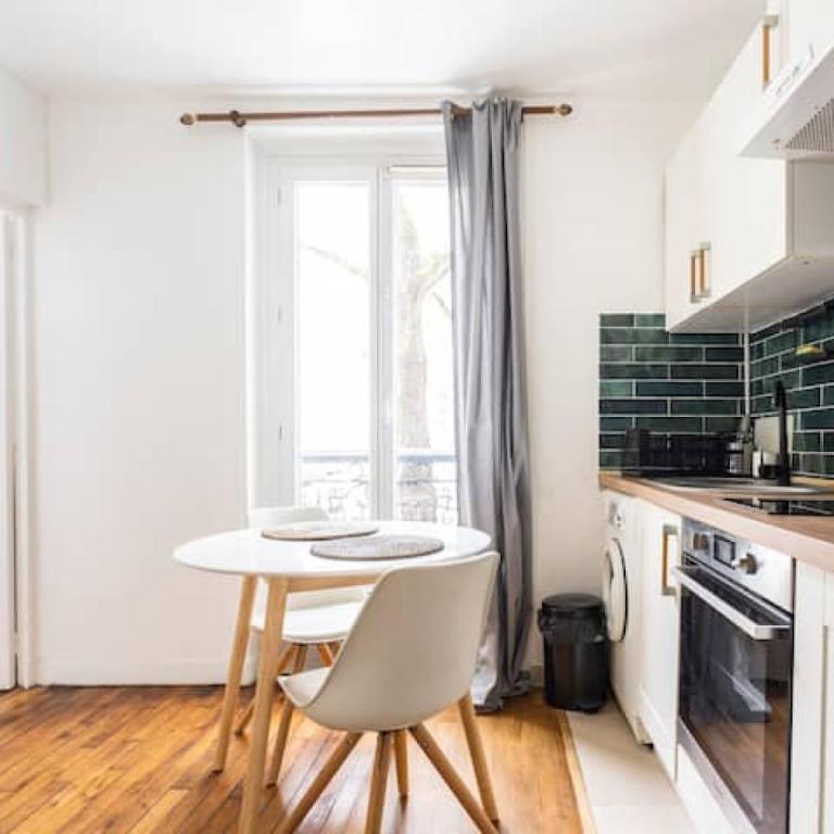 Cocoon in the heart of Batignolles | By Airnest - Appartement - 5