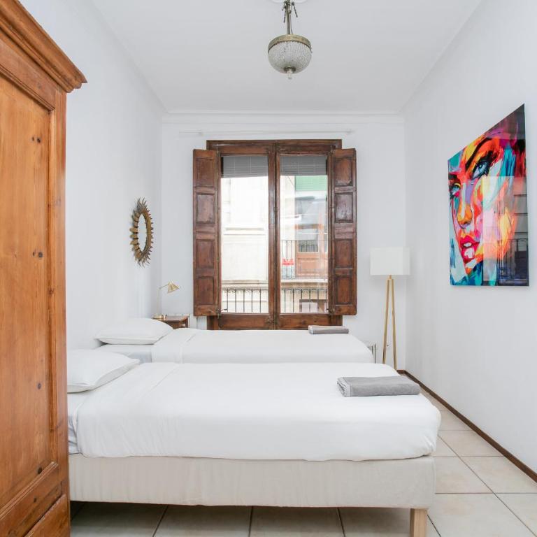 Canela Homes BARCELONA GÒTIC - Three-Bedroom Apartment - 12