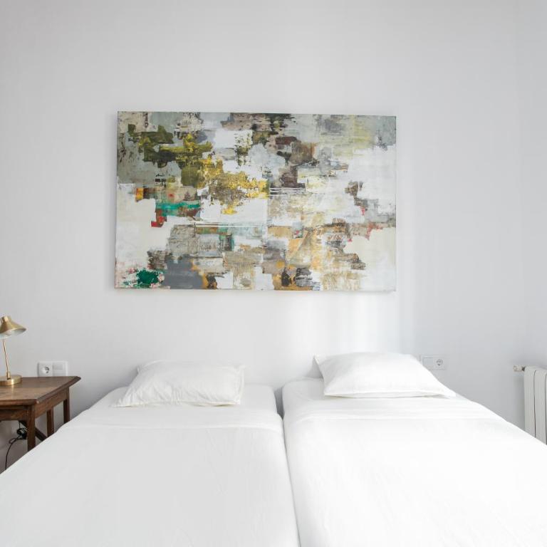 Canela Homes BARCELONA GÒTIC - Three-Bedroom Apartment - 15
