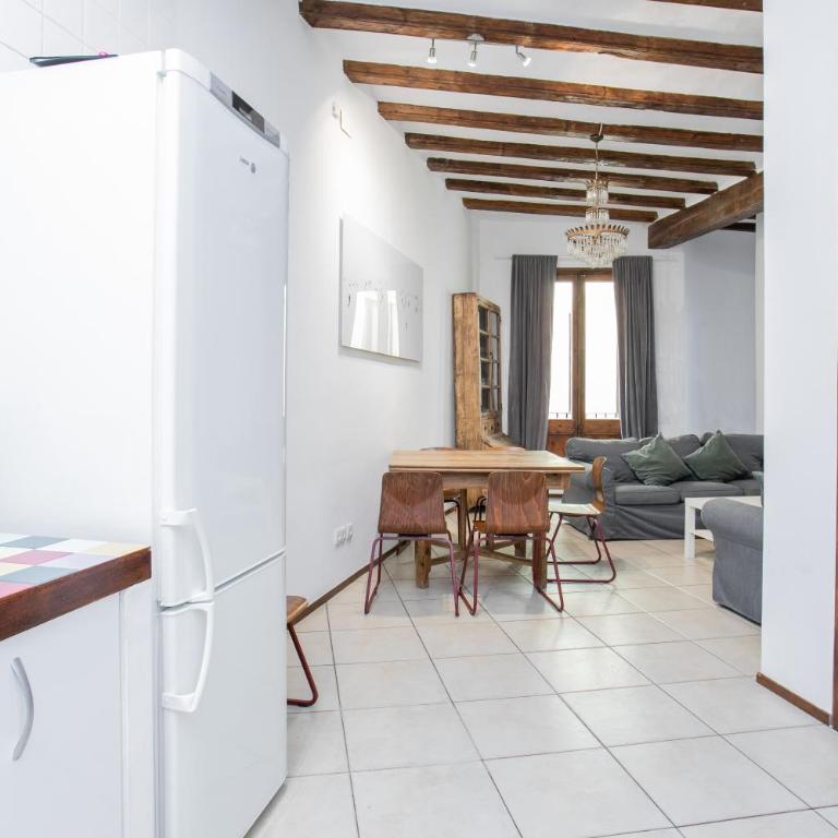 Canela Homes BARCELONA GÒTIC - Three-Bedroom Apartment - 23