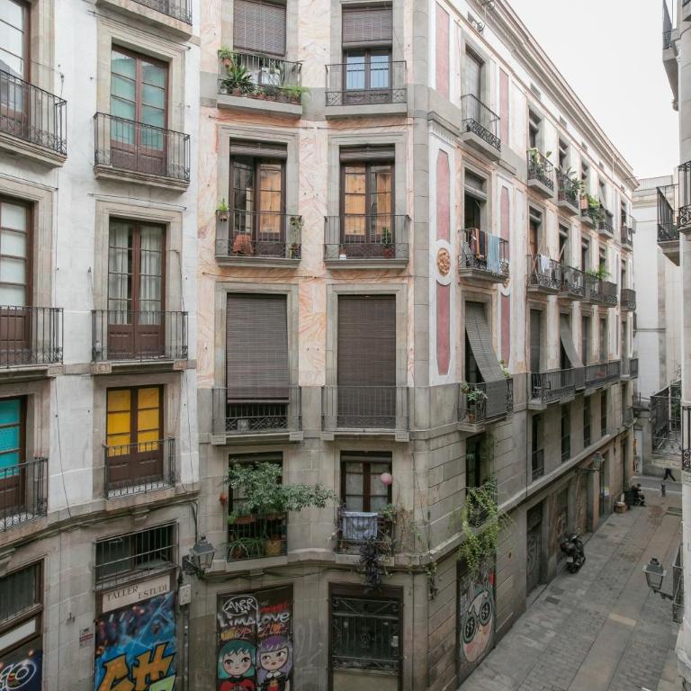 Canela Homes BARCELONA GÒTIC - Three-Bedroom Apartment - 29