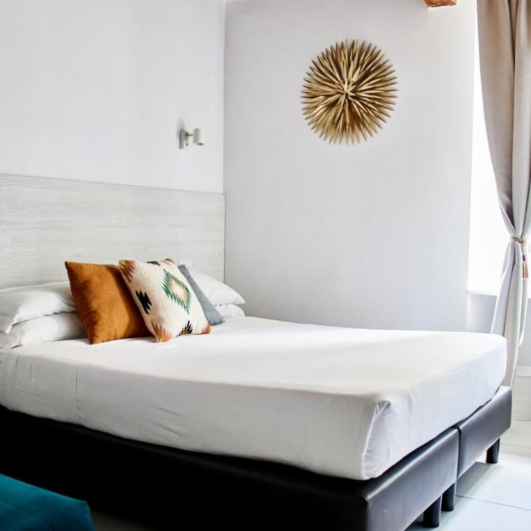 Casa Pietra - Deluxe Double or Twin Room with City View - 3