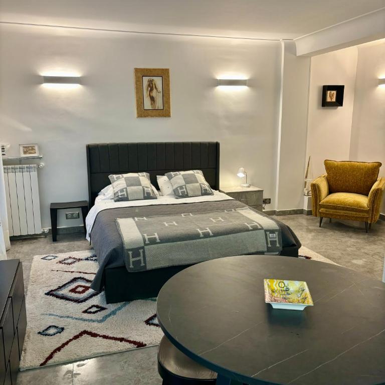 STUDIO near Monaco sea view balcony - Appartement 1 Chambre - 1