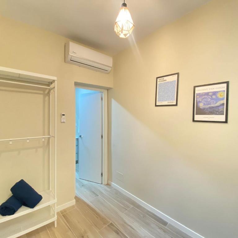 ESTUDIOS GRAN VÍA - Double Room - 7