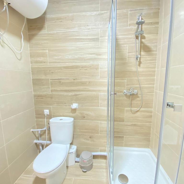 ESTUDIOS GRAN VÍA - Double Room - 17