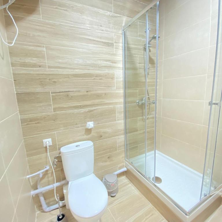 ESTUDIOS GRAN VÍA - Double Room - 18