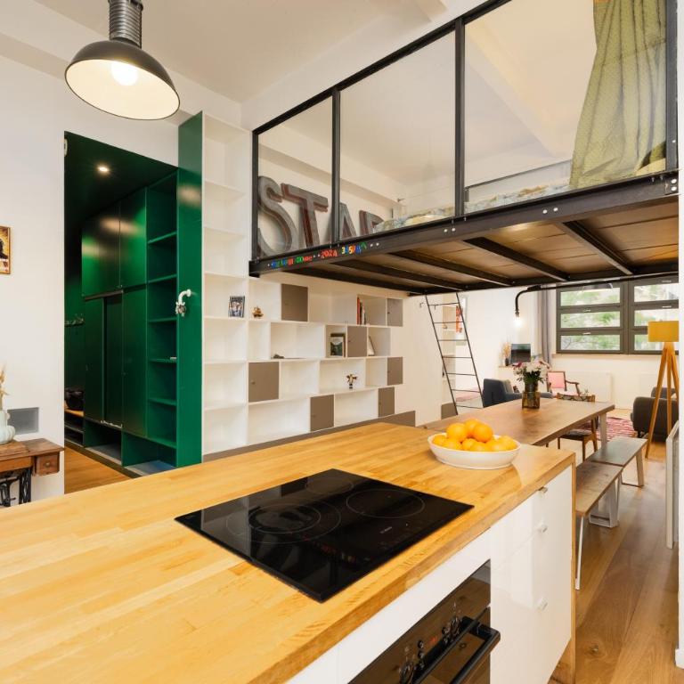 CHEZDAMDAM - le Loft du Stade - 6 chambres - terrasse - arcade - Apartamento - 6