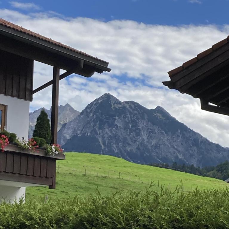 Ferienwohnung Bergkristall - Apartment mit Blick auf die Berge - 4