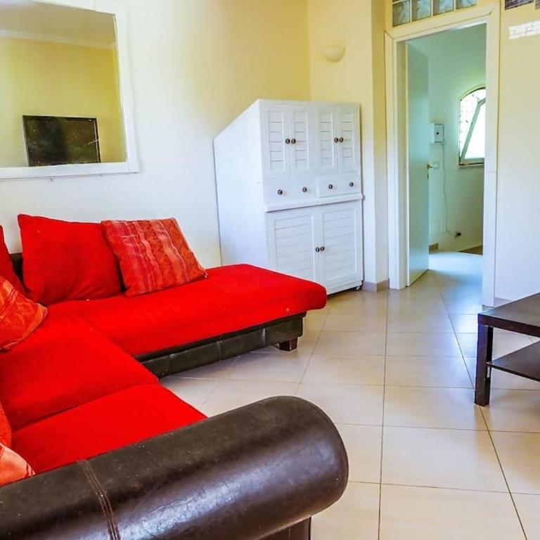 Appartamento in villa con ampio giardino - Appartamento con 2 Camere da Letto - 13