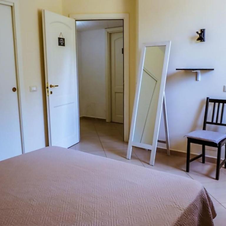 Appartamento in villa con ampio giardino - Appartamento con 2 Camere da Letto - 16