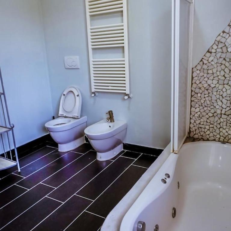 Appartamento in villa con ampio giardino - Appartamento con 2 Camere da Letto - 23
