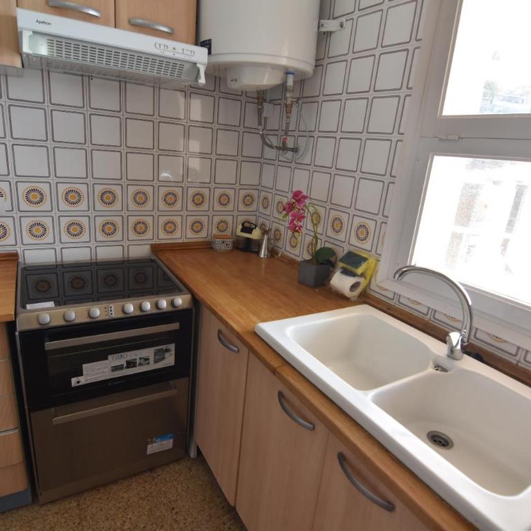 RNET - Alguer Vista Mar - Three-Bedroom Apartment - 12