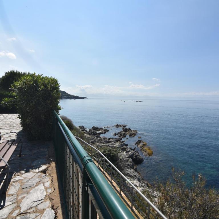 RNET - Alguer Vista Mar - Three-Bedroom Apartment - 28