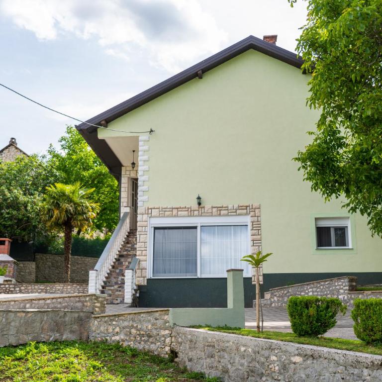 Holiday Home IFI - Six-Bedroom House - 71