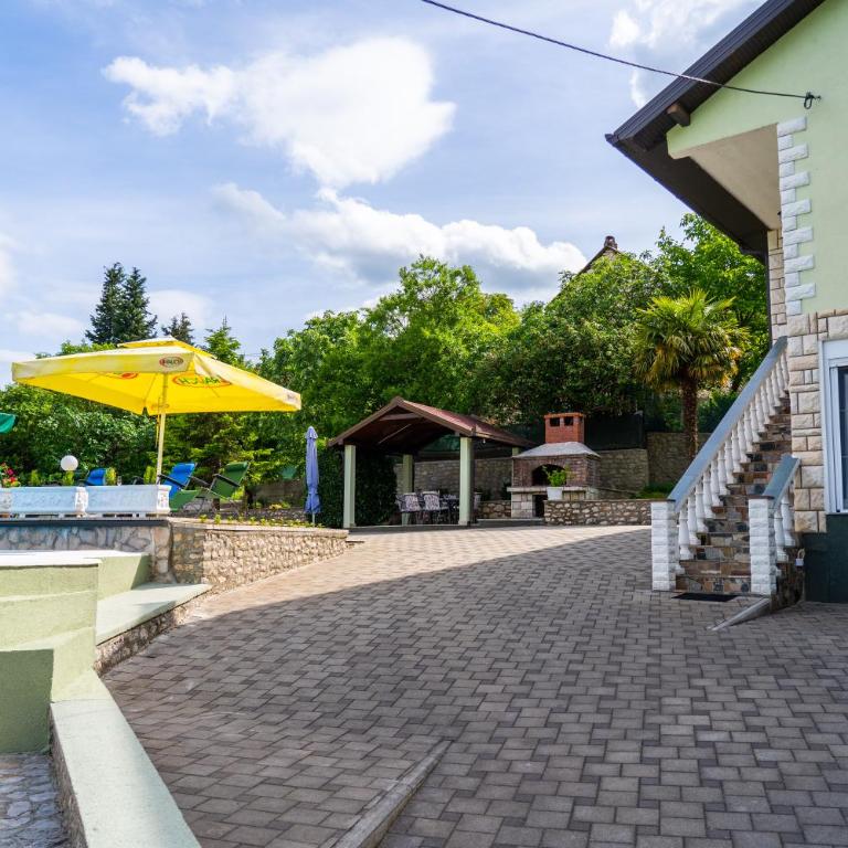 Holiday Home IFI - Six-Bedroom House - 79