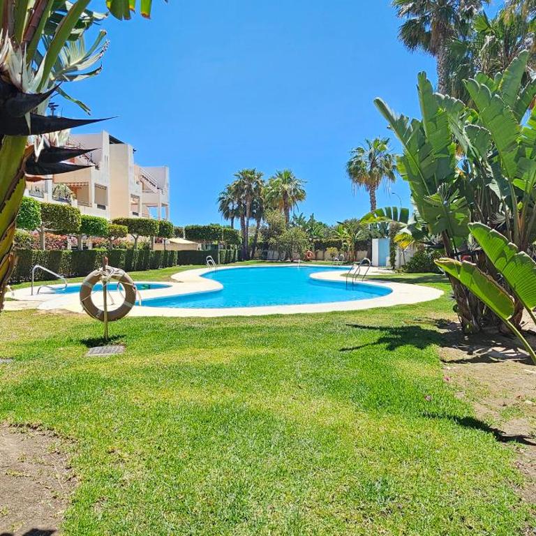 Apartamentos Paraíso Vera Playa, Fatu Hiva, Bajo A con piscina privada en jardín privado, PRIMERA LINEA de PLAYA, WIFI - Apartamento - Planta baja - 30