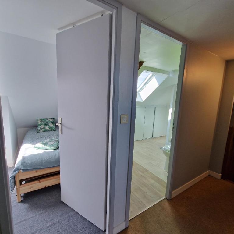 Maison 6 chambres Saint Nazaire 5 min de la mer - Villa - 18