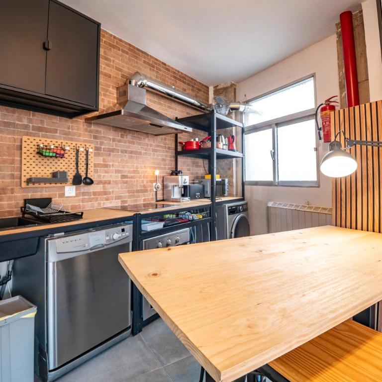 Pleno centro. Acogedor y con diseño. - Apartamento con balcón - 7