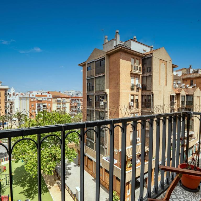 Pleno centro. Acogedor y con diseño. - Apartamento con balcón - 32
