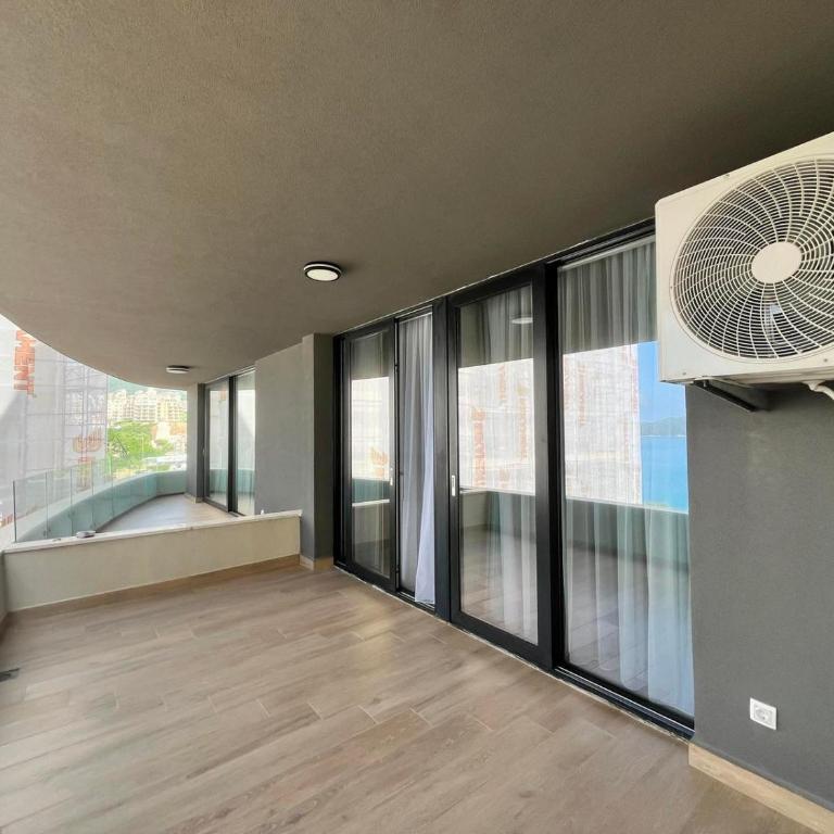 Rafailovici Beachfront Apartment 2 - Apartman s 1 Spavaćom Sobom, Pogledom na More i Terasom - 7