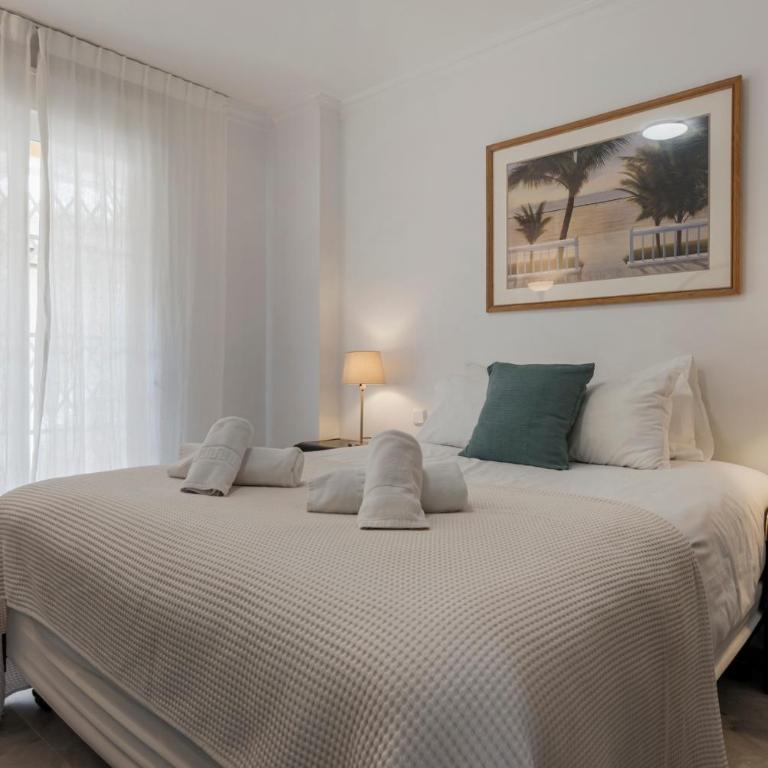 Duplex in Puerto Banus by Costarentals - Ref M40 - Apartamento de 3 dormitorios - 6