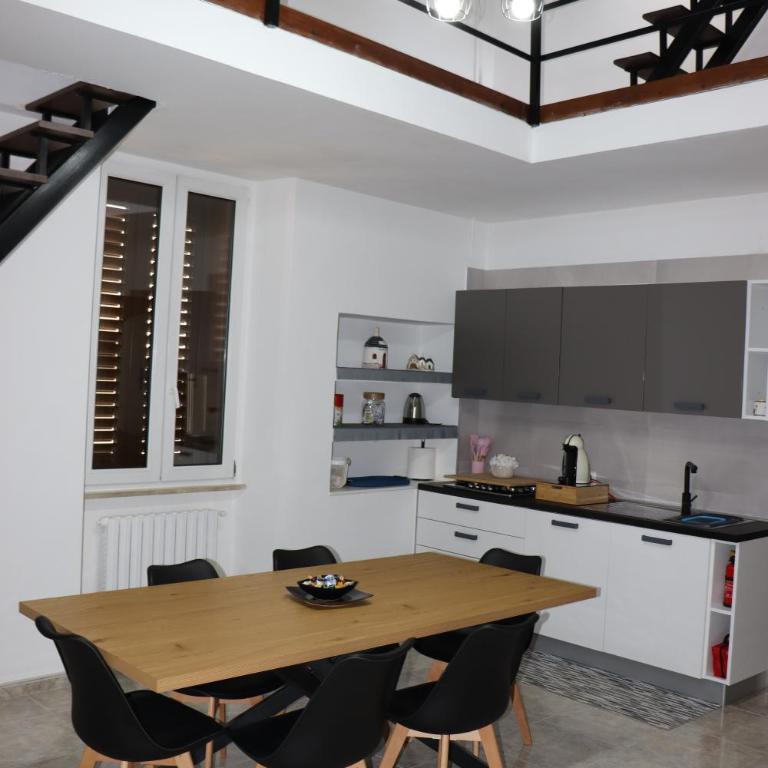 Laviano House - Appartamento con 3 Camere da Letto - 11