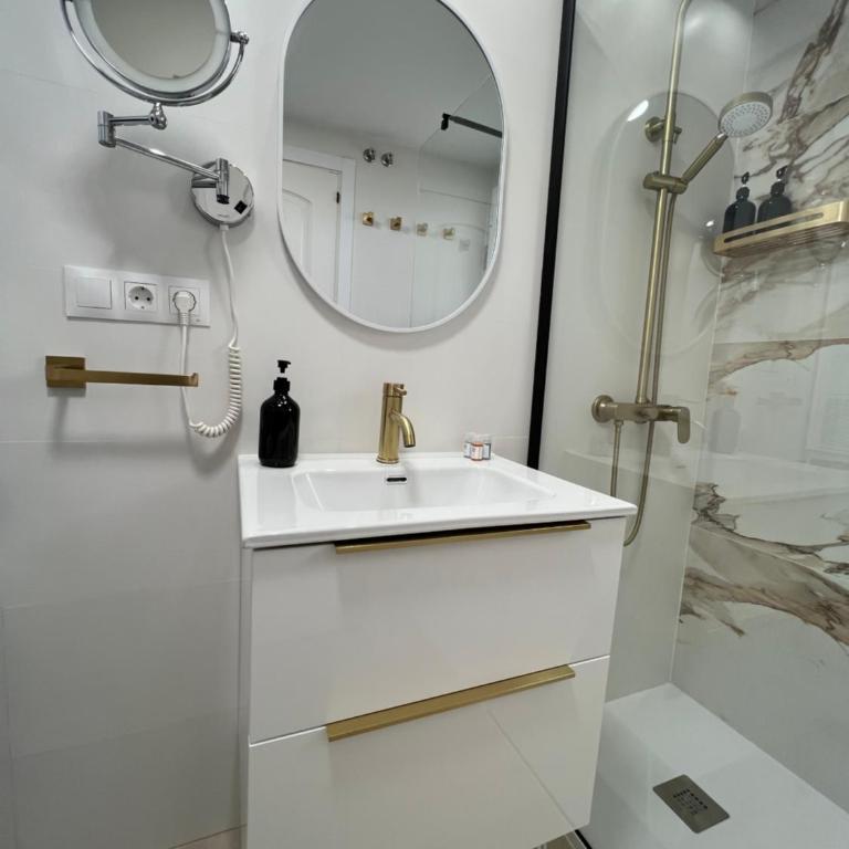 Nuestro Atico con vistas al Mar Terraza, Piscina y Parking - Apartamento de 1 dormitorio con balcón y vistas al mar - 18