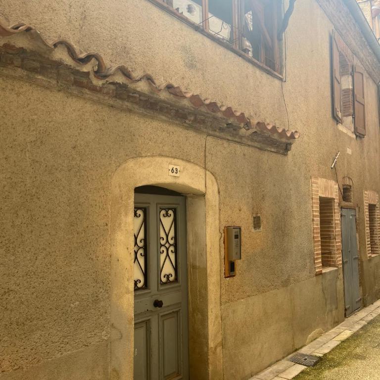 Dominici 2- CahorsCityStay- Parking Wifi Netflix - Appartement - 2