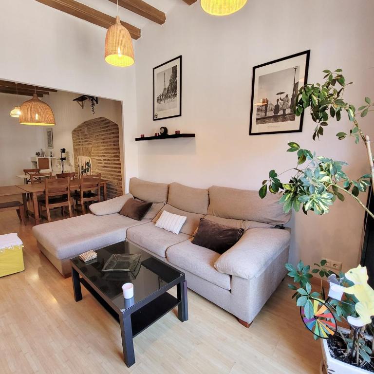 Plaça la Font - Apartamento de 2 dormitorios - 51