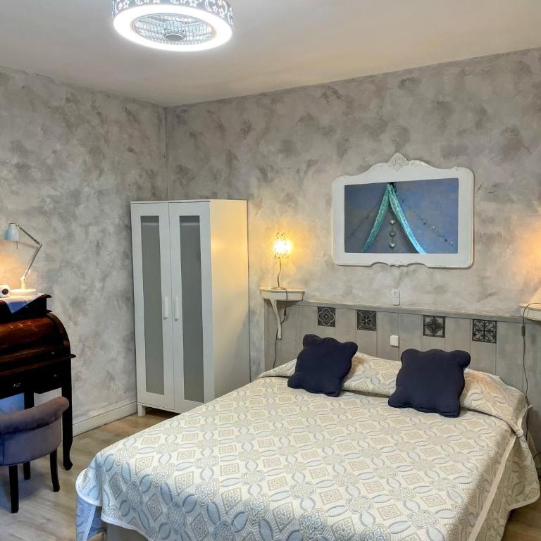 Maison du Manoir - Chambre Double - Vue sur Jardin - 3