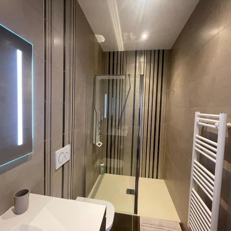 Un château face au Mont-Blanc - Villa con Piscina Privata - 32