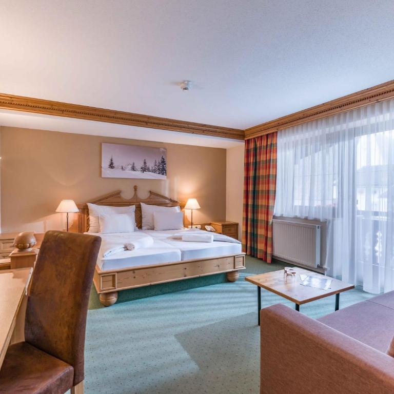SCOL Sporthotel Zillertal - Großes Doppelzimmer - 3