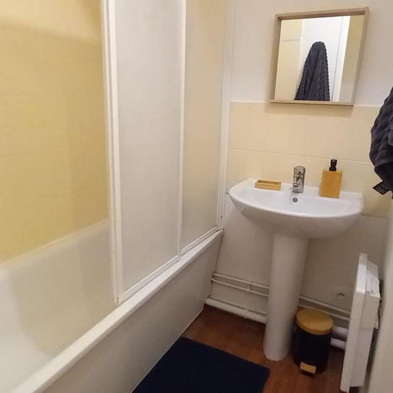 Appartement 3 pièces avec parking et balcon - Le Havre - Apartment mit 2 Schlafzimmern - 3