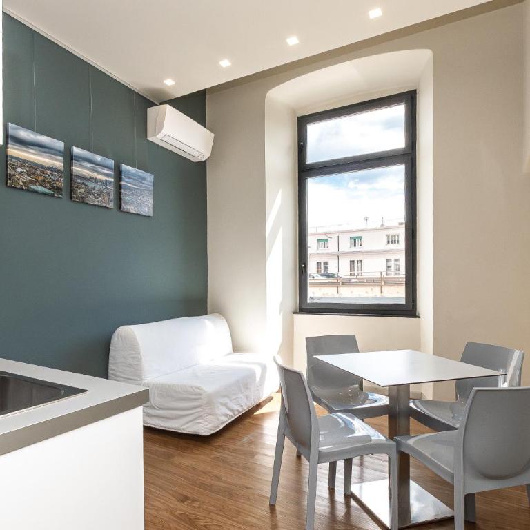 PIENO CENTRO - 3 min ACQUARIO - Appartamento con 1 Camera da Letto - 4