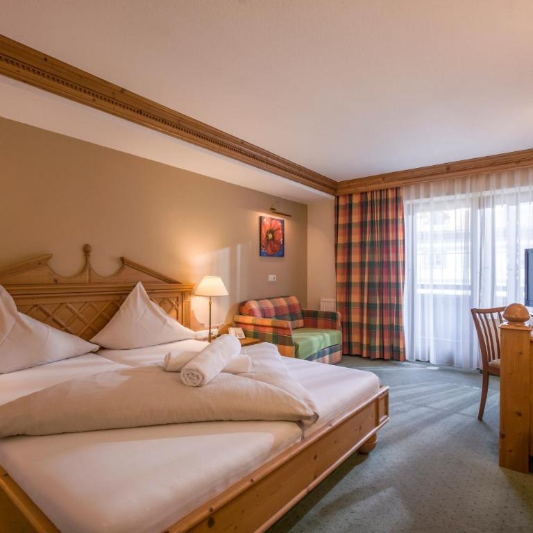 SCOL Sporthotel Zillertal - Großes Doppelzimmer - 2