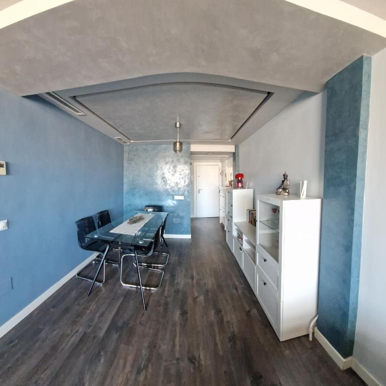 Bonito piso cerca de la playa - Apartamento de 2 dormitorios - 10
