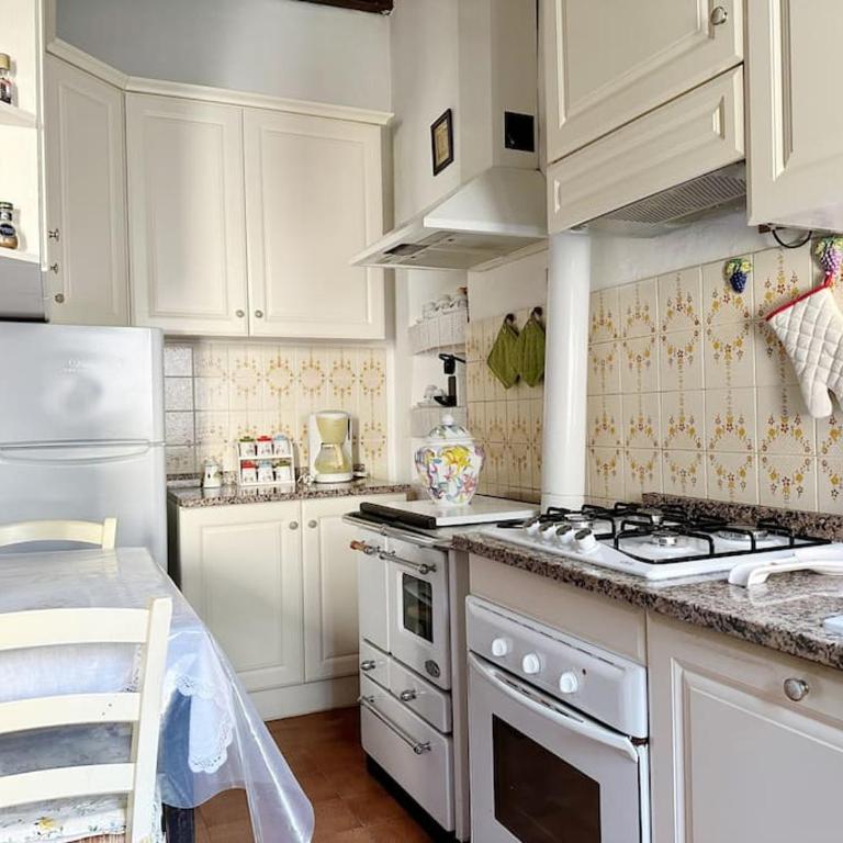 La Maison de Corinna - Appartamento con 2 Camere da Letto - 11