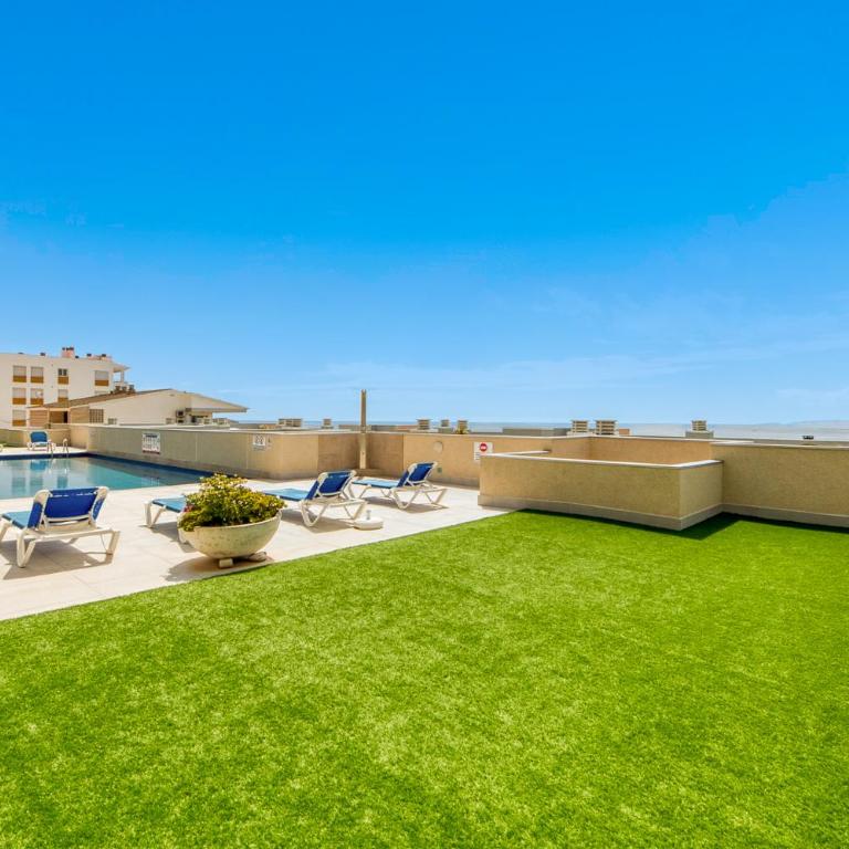Ático Bellavista - Three-Bedroom Apartment - 64