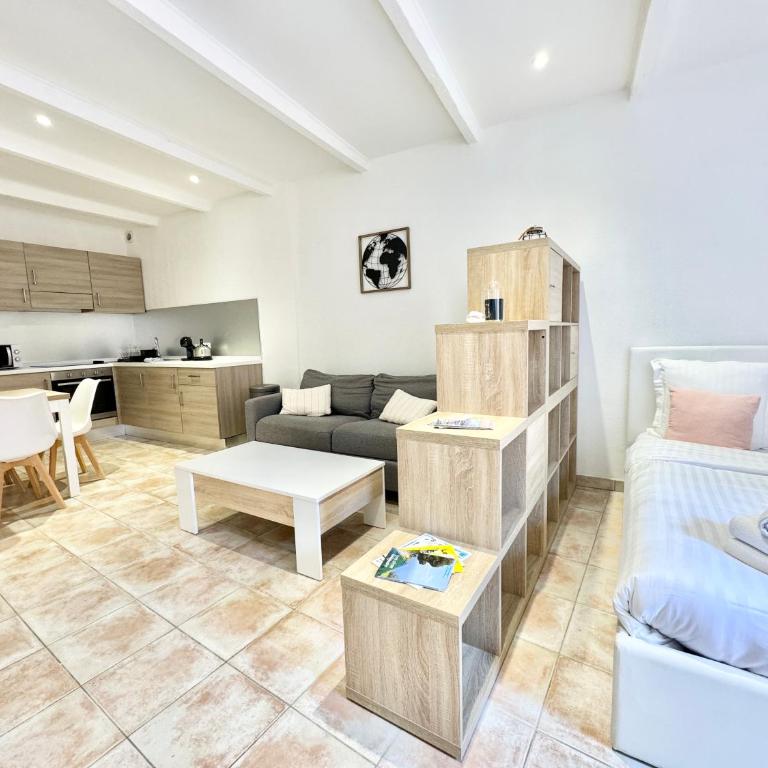 Grand Studio au Coeur de la Vieille Ville Clim - Apartment mit 1 Schlafzimmer - 6